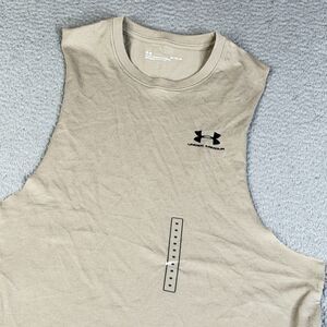 Under Armour Muscle Tank Top Men M Beige Khaki Loose Performance Stretch Cut Off